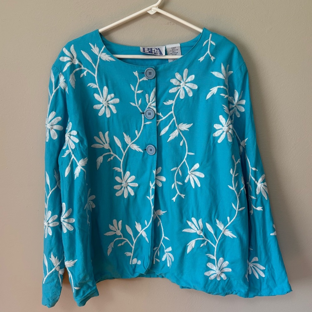 Vintage Cotton and Linen Blend Embroidered Button Lightweight Jacket